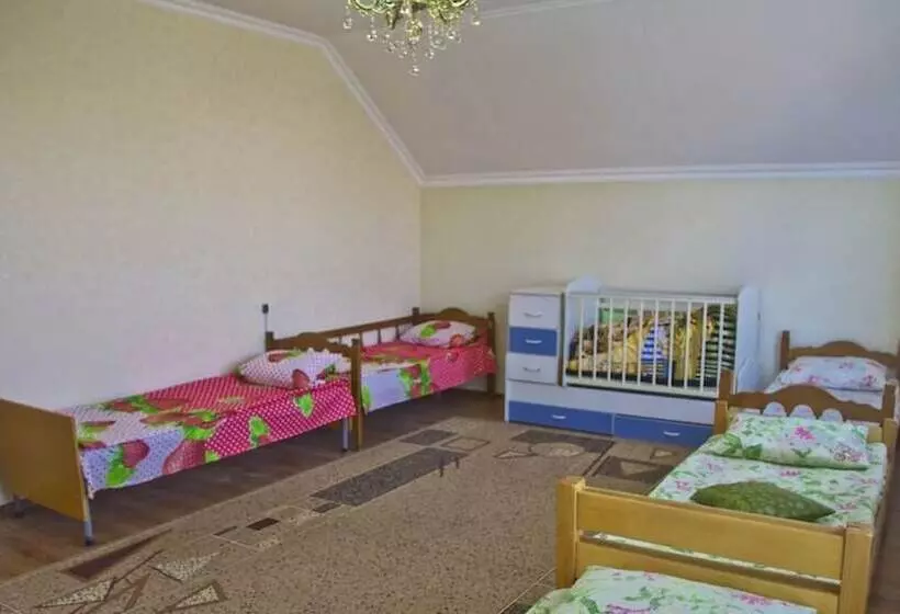 Beyni Hostel