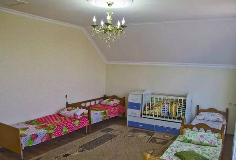 Beyni Hostel