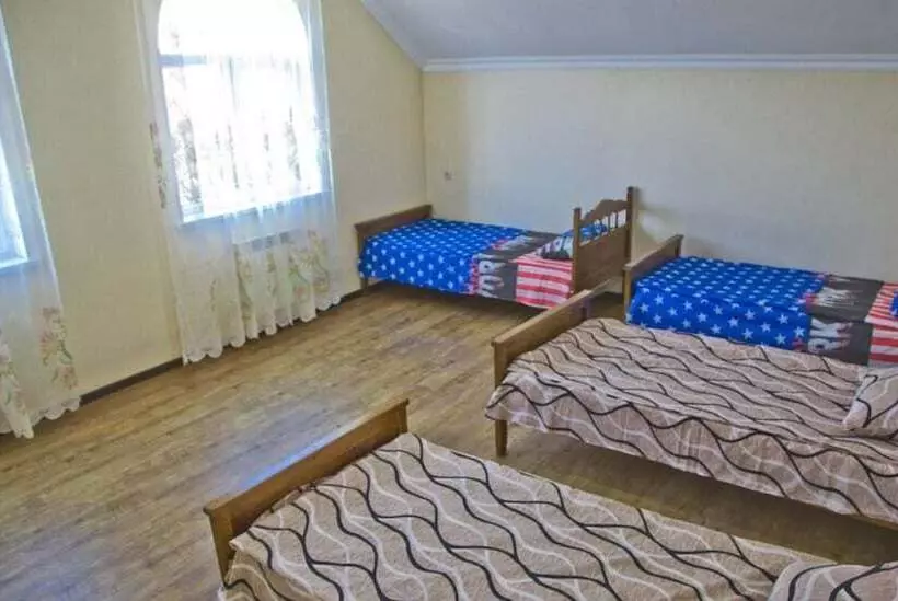 Beyni Hostel
