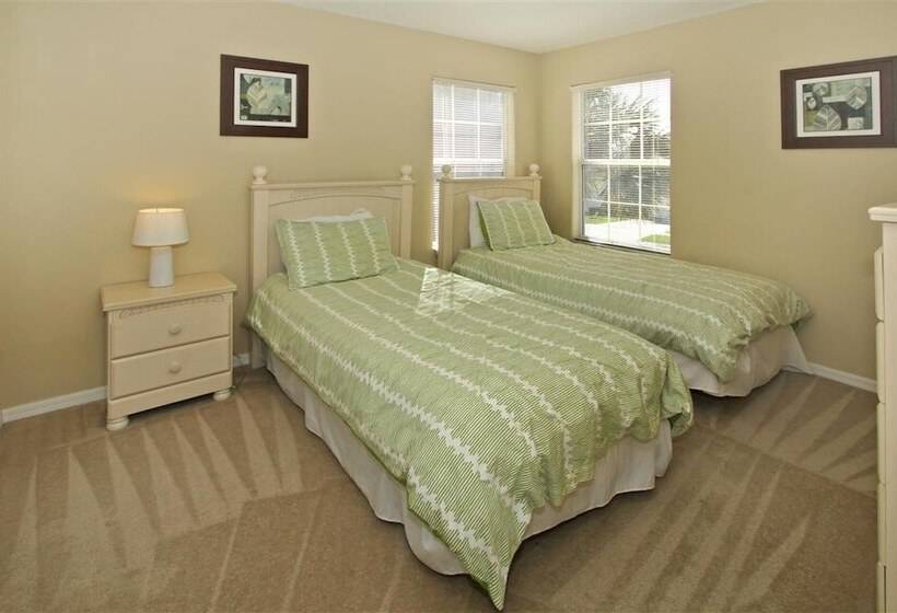 Emerald Island Ru122