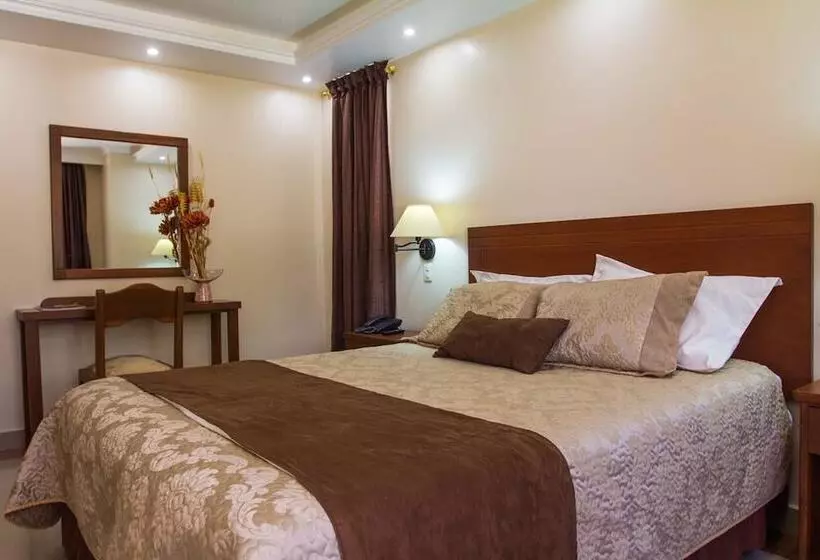 簡易ホテル Hosteria El Cano