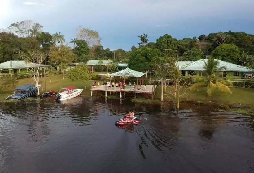 Hotelli Amazon Resort Island