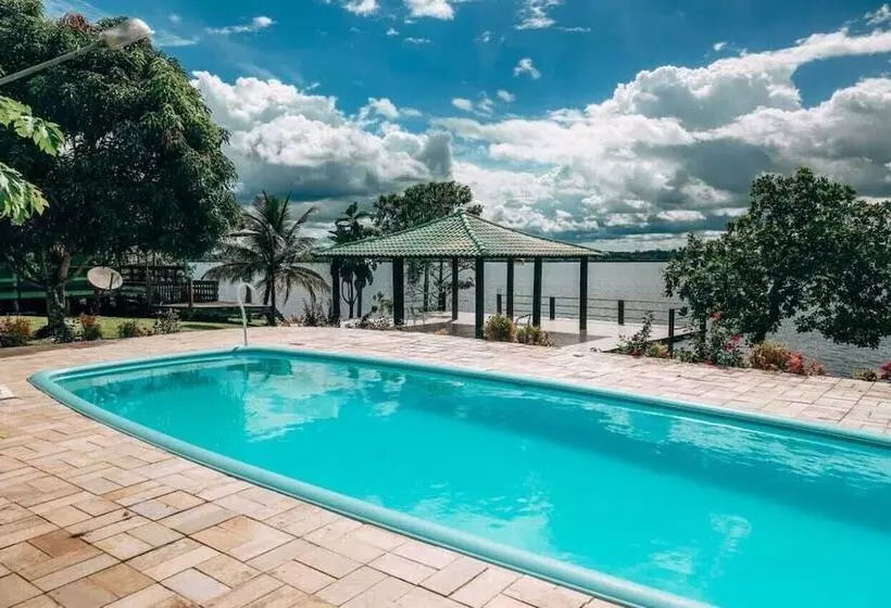 Hotelli Amazon Resort Island