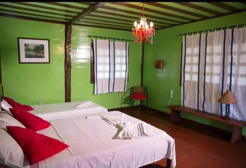 Hotelli Amazon Resort Island