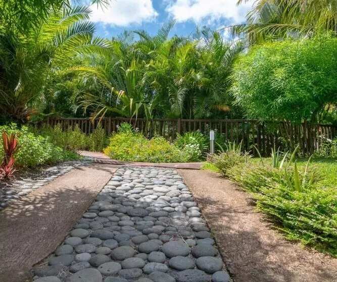 هتل Baobab Et Palmiers