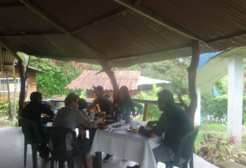 فندق Cabañas Golden Tanager