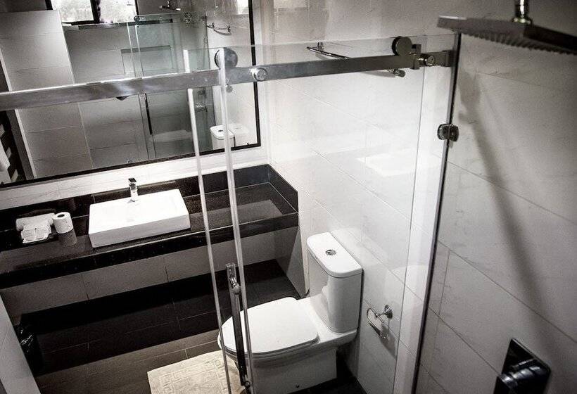 Hotel Lakawon Island Resort