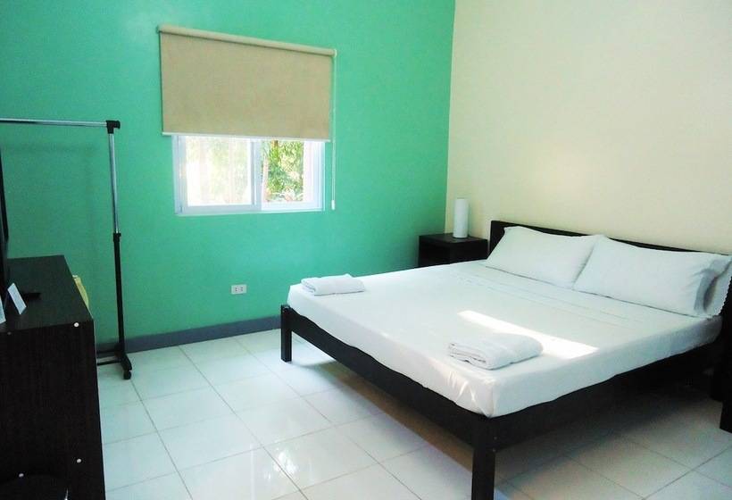 Hotel Momarco Forest Cove Resort And