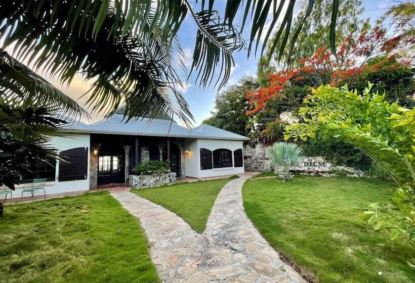 هتل The Paradise Peak Adults Only