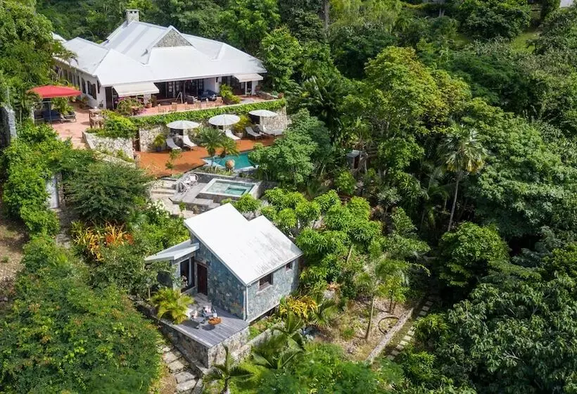 هتل The Paradise Peak   Adults Only