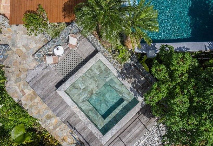 هتل The Paradise Peak Adults Only