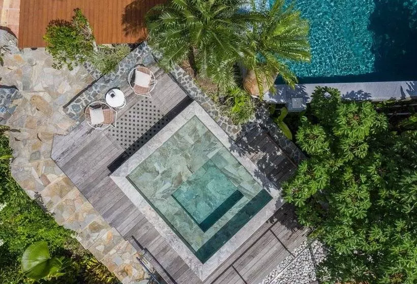 هتل The Paradise Peak   Adults Only