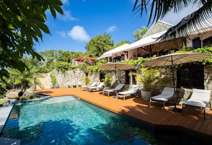 هتل The Paradise Peak   Adults Only