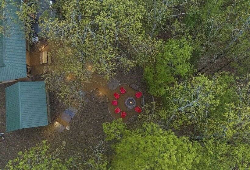 Lacey Dogwood Family Cabin With Free Wifi And Private Bbq By Redawning