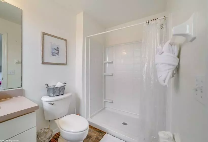 Newly Renovated, Spacious 3bd/2.5ba Villa With Lake View, Near Disney #3tv709