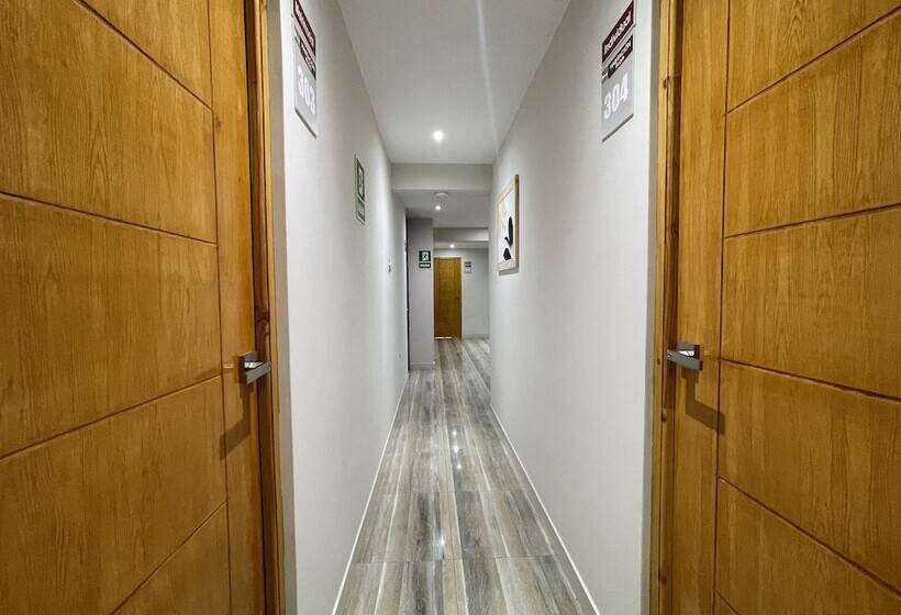 Paris Senlis Hostel Plus