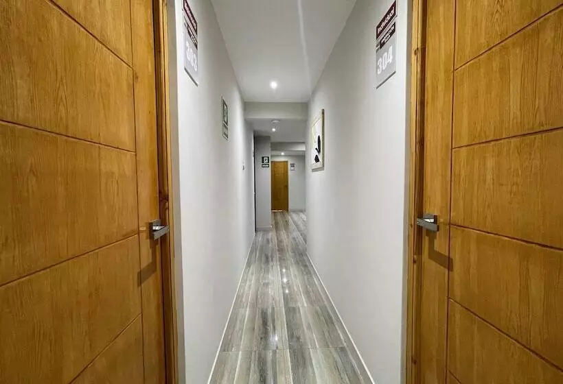 Paris Senlis Hostel Plus