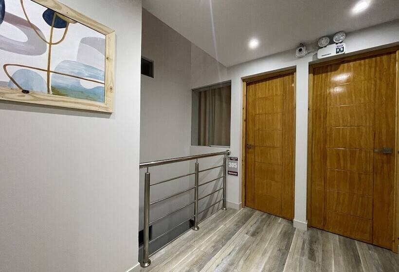 Paris Senlis Hostel Plus