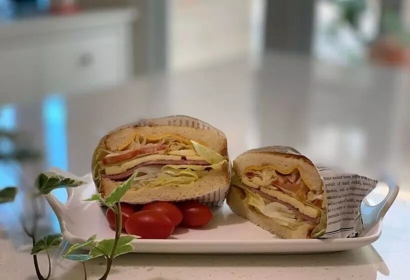 پانسیون Alleyway Homestay