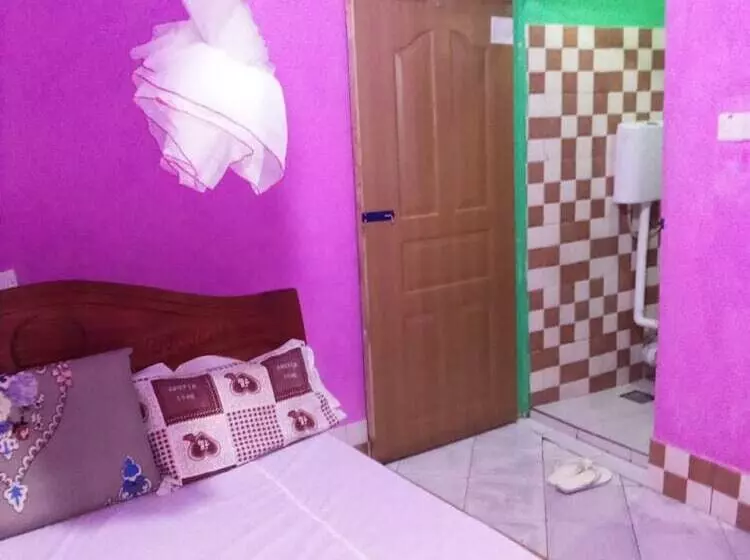 پانسیون Holy Guest House