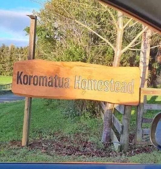 ペンション Koromatua Homestead