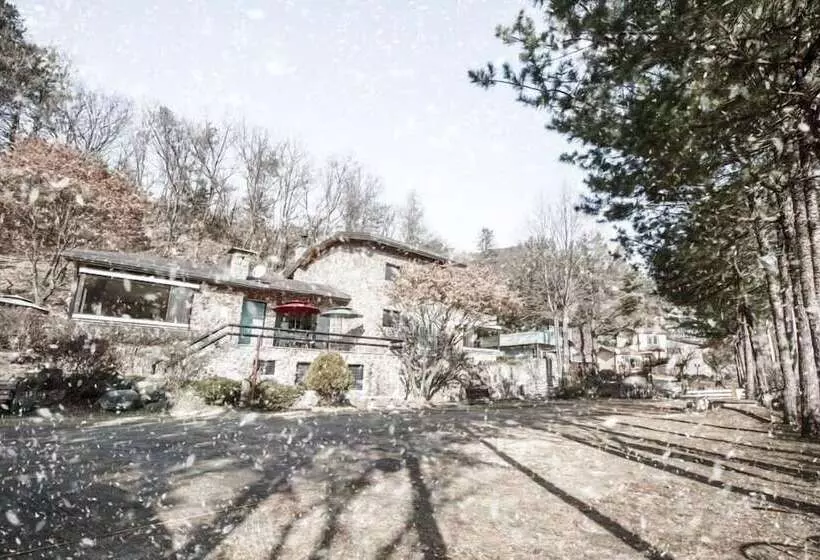 Majatalo Morning Palace