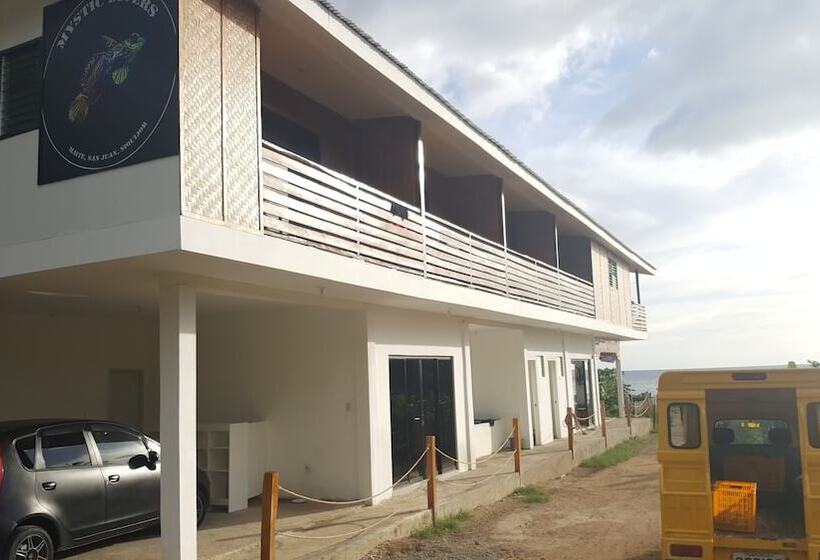 Пансион Mystic Divers Guesthouse