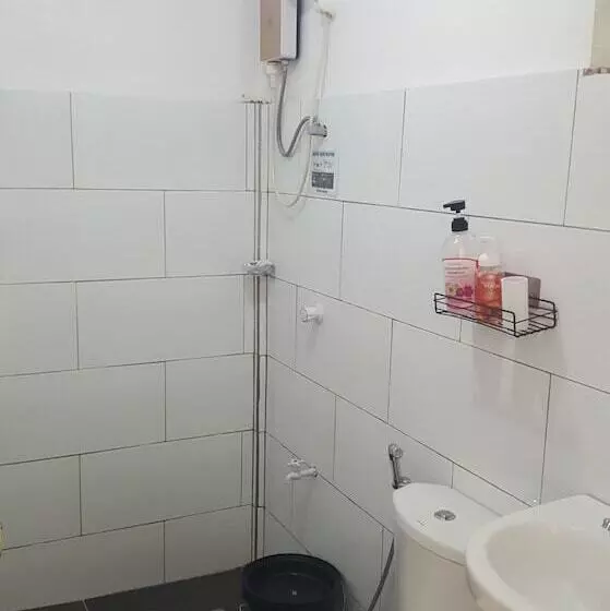 Majatalo Mystic Divers Guesthouse