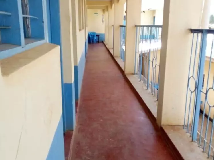 پانسیون The Place Bar And Restaurant