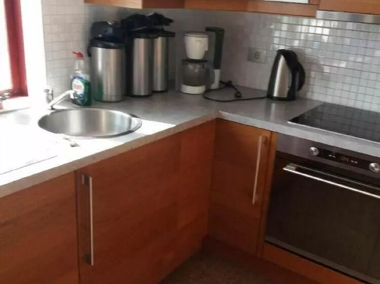 پانسیون Thistle Guesthouse