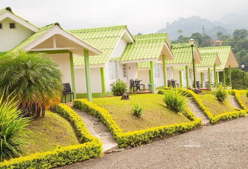 استراحتگاه Club Mónaco