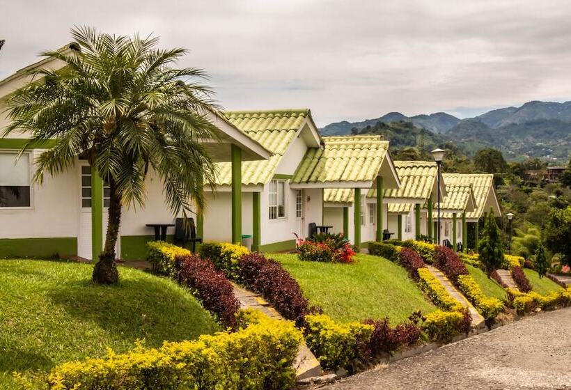 استراحتگاه Club Mónaco