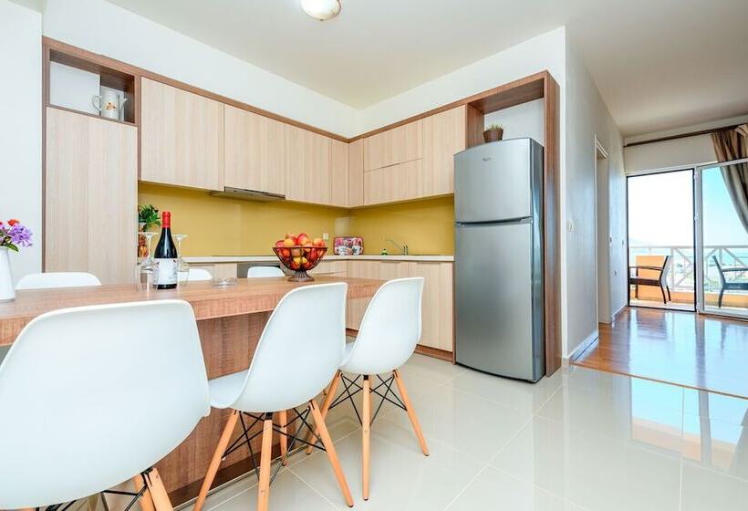 Sofia Resort Luxury Suites