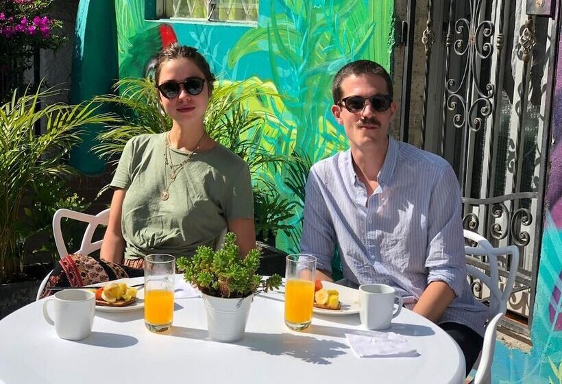 Gaston Coliving Hostel