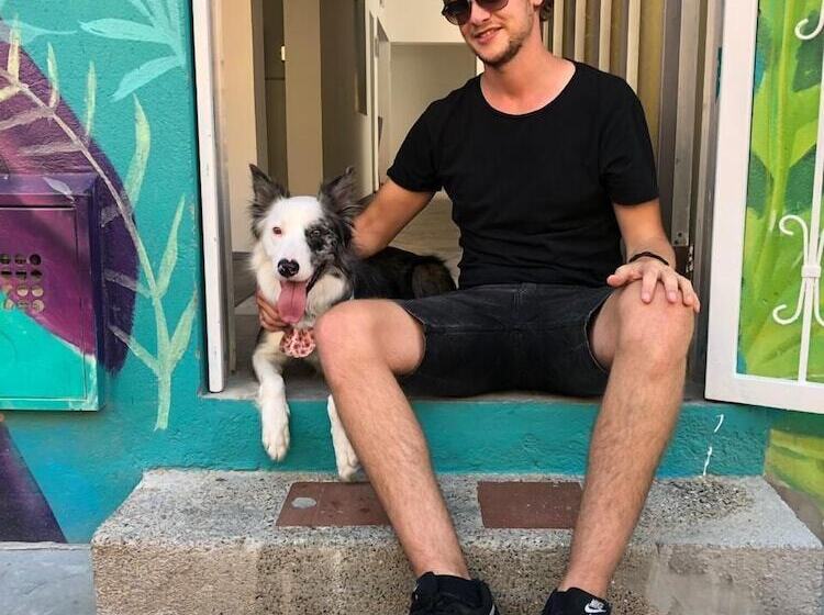 Gaston Coliving Hostel