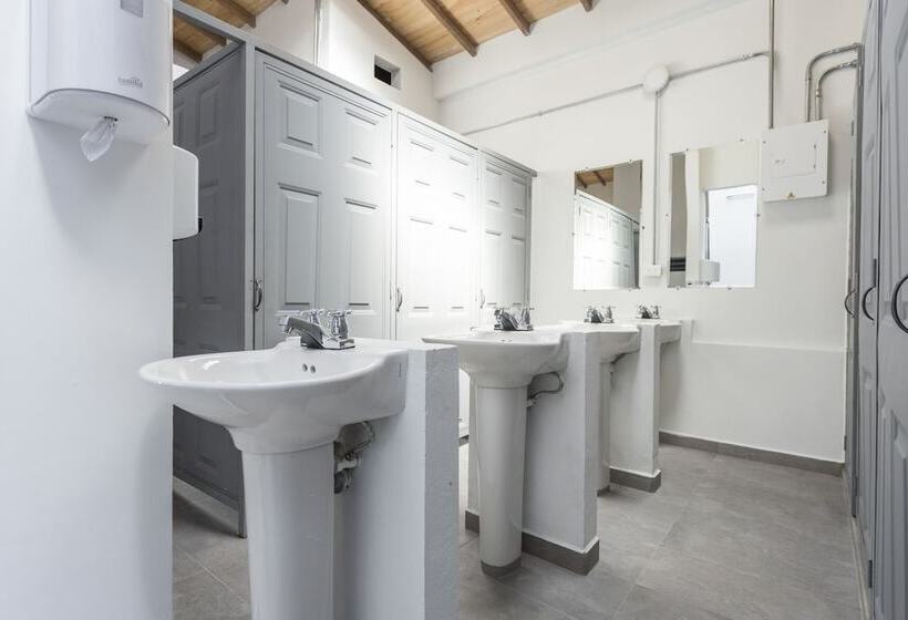 Gaston Coliving Hostel