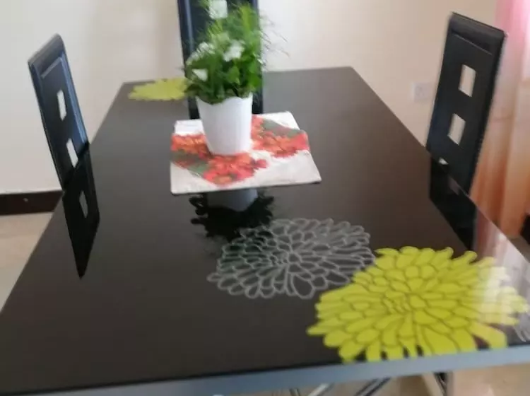 Salhiya Lodge   Hostel