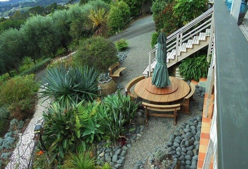 ベッドアンドブレックファースト Sandspit Lodge