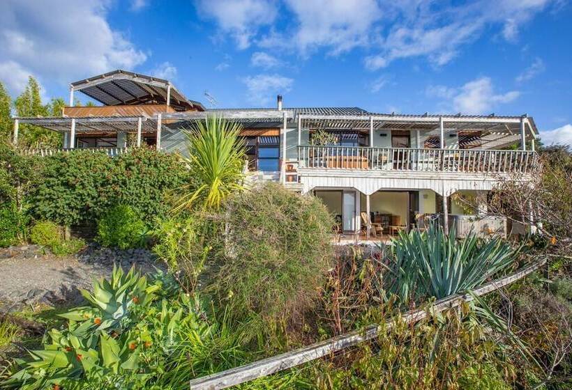 ベッドアンドブレックファースト Sandspit Lodge