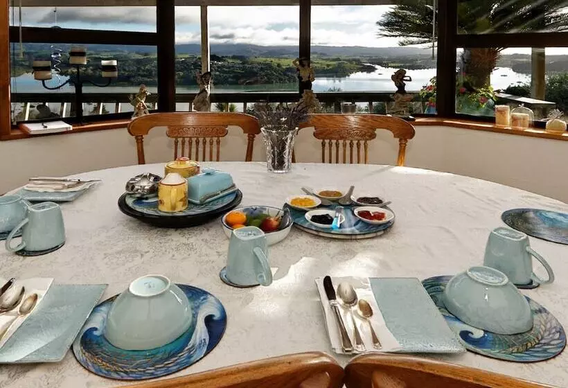 Aamiaismajoitus (B&B) Sandspit Lodge