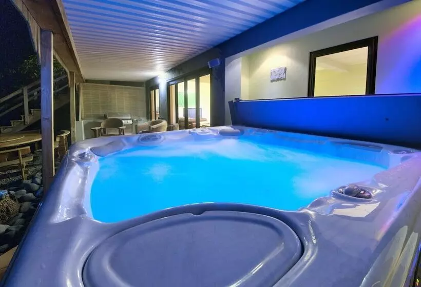 Aamiaismajoitus (B&B) Sandspit Lodge