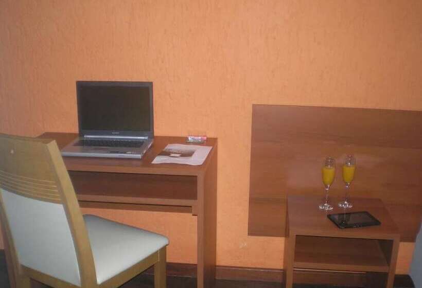 Отель Athens Palace