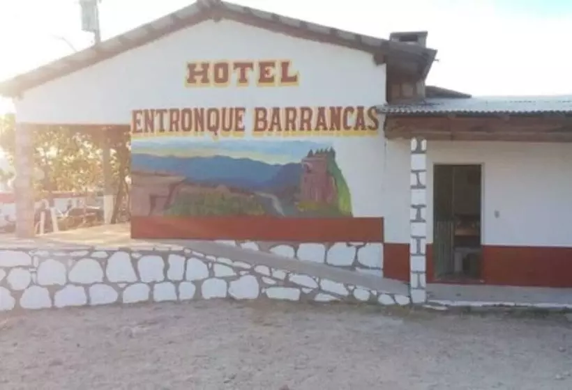 Hotelli Entronque Barrancas