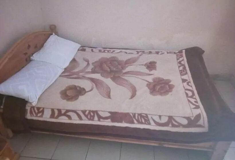 هتل Gmt Guest House