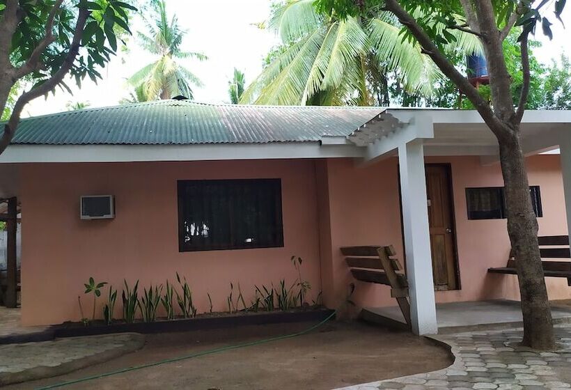 בית מלון כפרי Labros Adventure Camp And Waterfront