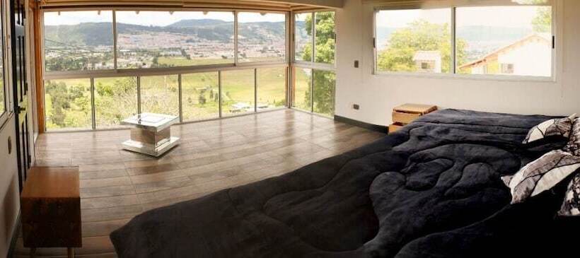 ホテル Mont Blanc