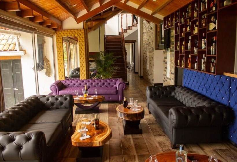 ホテル Mont Blanc