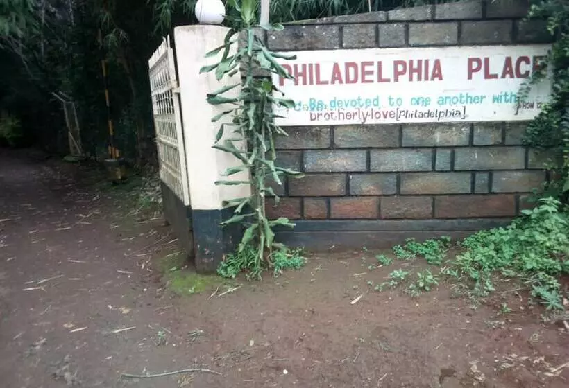 هتل Philadelphia Retreat And Conference
