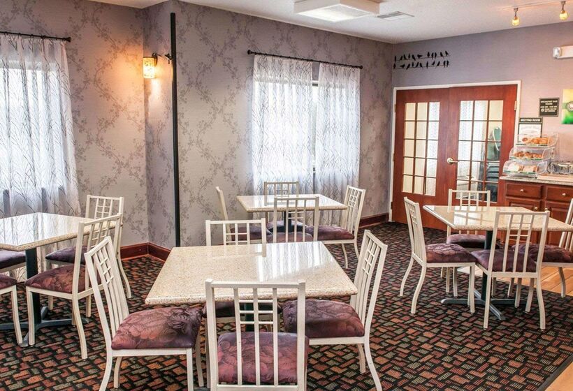 בית מלון כפרי Quality Inn And Suites South Bend