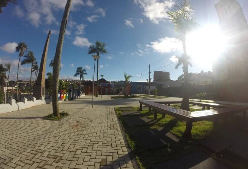 ホテル Queiroz Palace